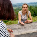 Renata Scarzello con Carenita durante l'intervista I viaggi di Fork in Travel